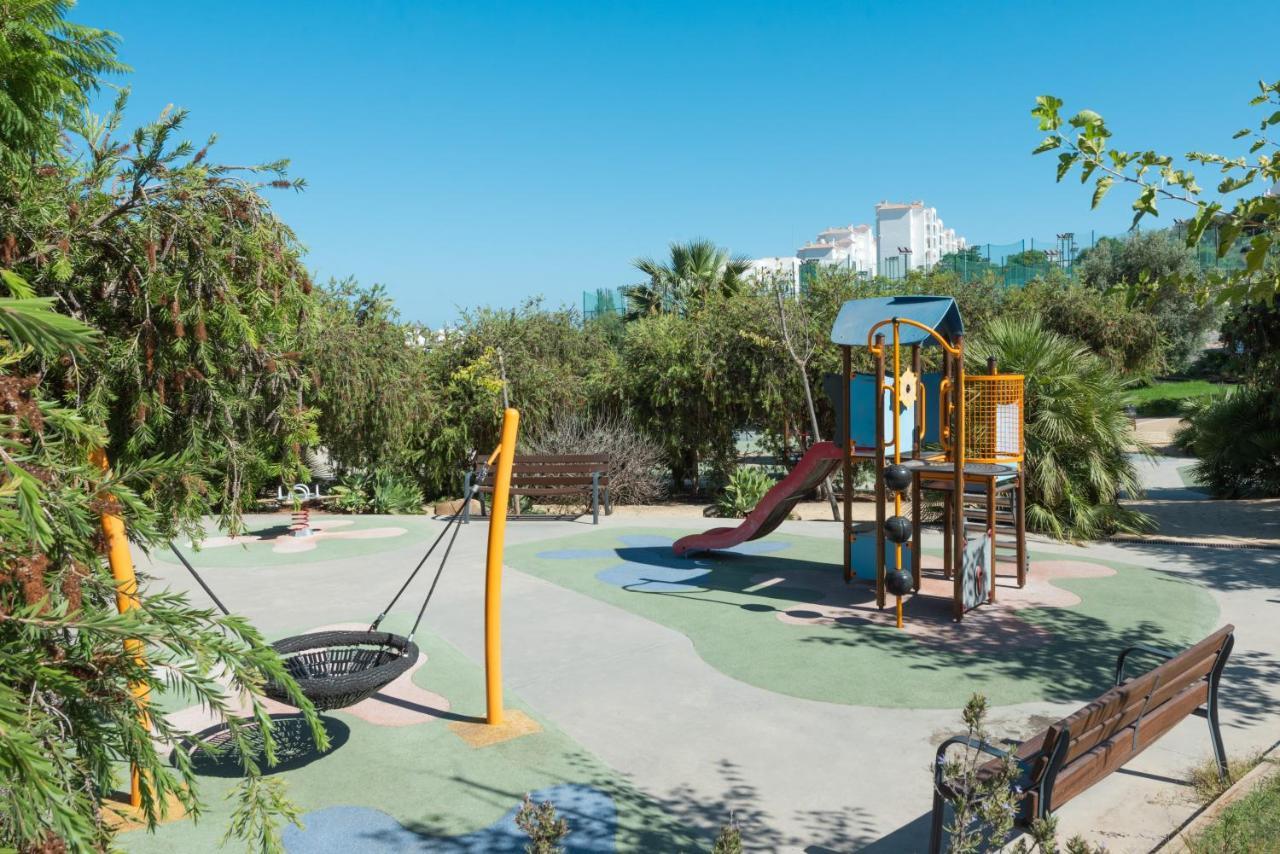 Escape To Estepona Eksteriør billede