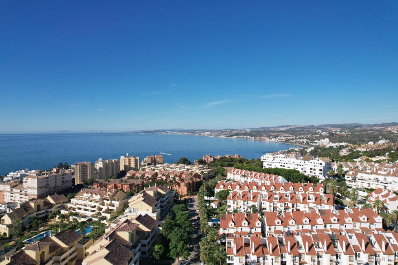 Escape To Estepona Eksteriør billede